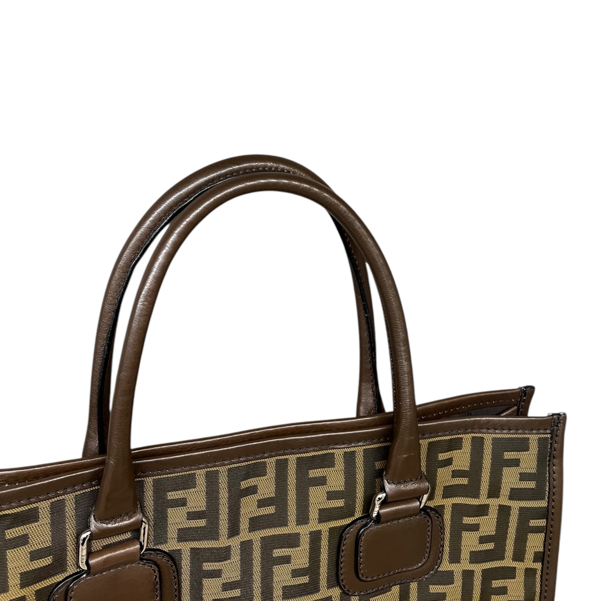 FENDI SHOPPER