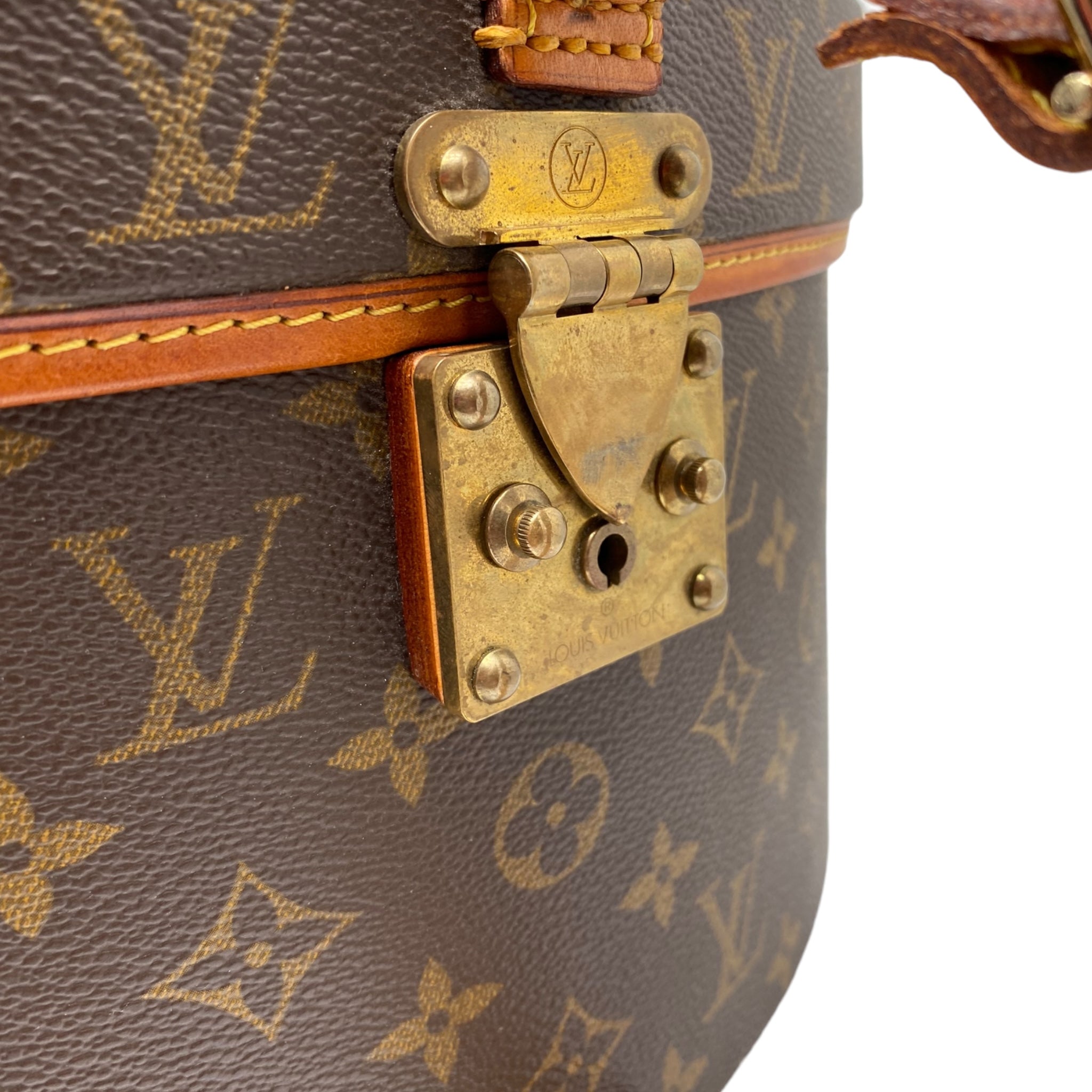 LOUIS VUITTON CAPPELLIERA BOÎTE